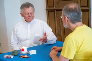 Seelsorge Lebensgeschichte Zukunft Gemeinschaft Geistliche Gemeinschaft Stille Tage Segnendes Gebet Charismatisch Heilung Auszeit